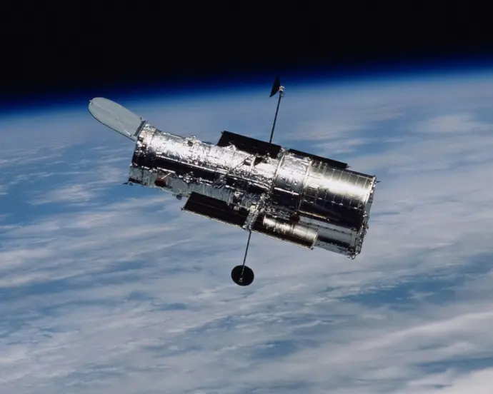 Photo de <a href="https://unsplash.com/fr/@hubblespacetelescope?utm_source=unsplash&utm_medium=referral&utm_content=creditCopyText">NASA Hubble Space Telescope</a> sur <a href="https://unsplash.com/fr/photos/une-station-spatiale-au-milieu-de-la-terre-Qq-bHP95tWk?utm_source=unsplash&utm_medium=referral&utm_content=creditCopyText">Unsplash</a>       